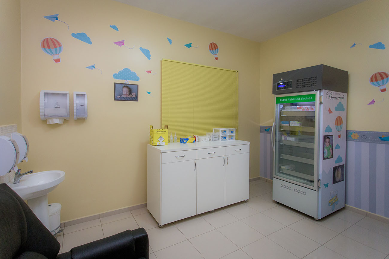 Vacinas combinadas garantem proteção contra várias doenças